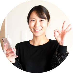 オンパミードで遊んでいる子供のお母さんの画像