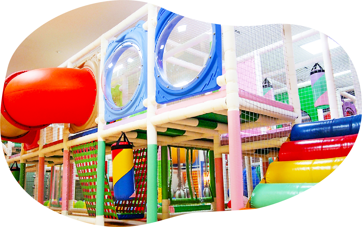 オンパミードの遊具の画像